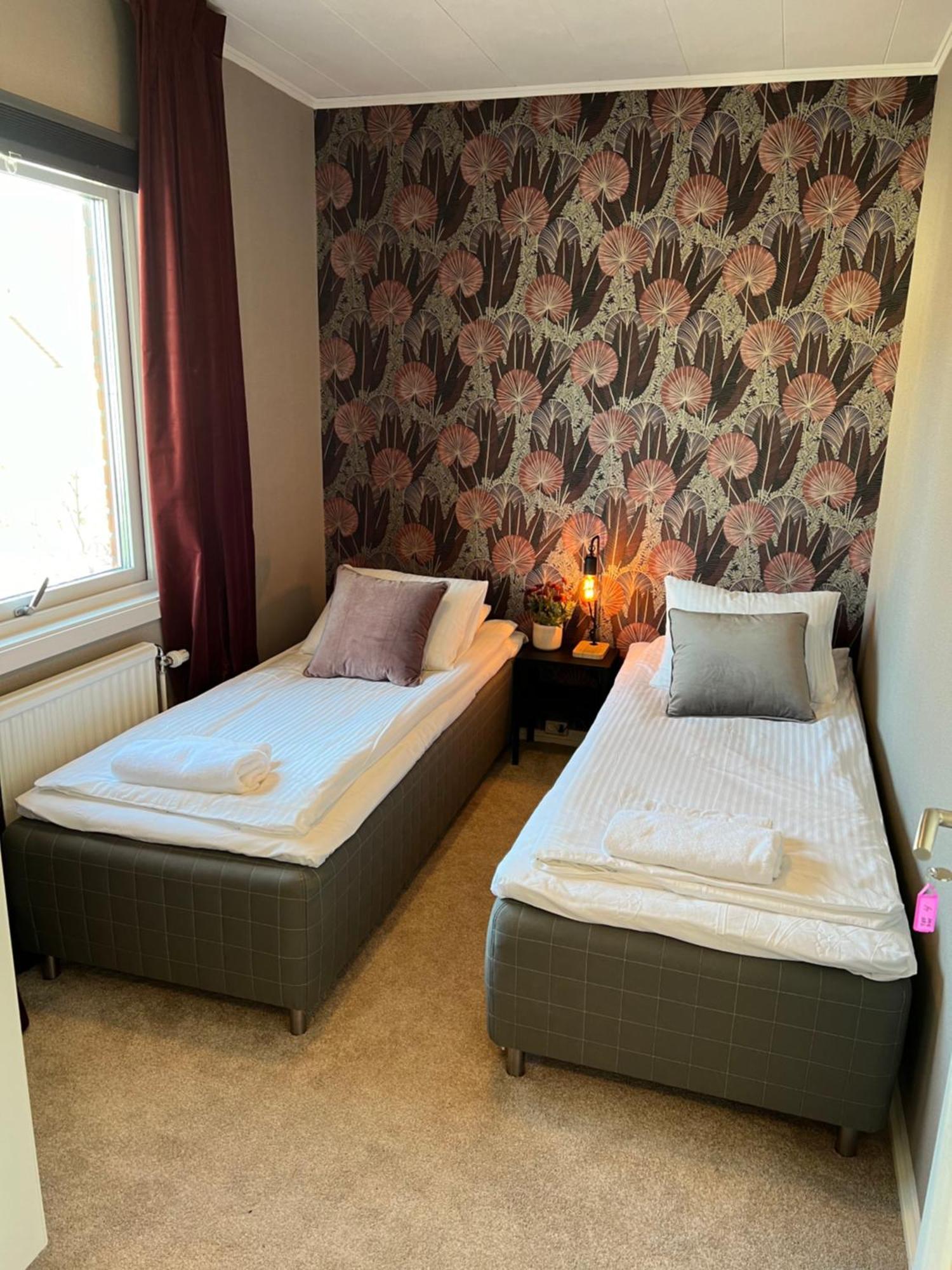 Privat overnatting By The Bay In A Shared *